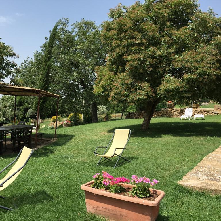 Villa Fonte All'Oppio Con Area Piscina Recintata ピエンツァ エクステリア 写真