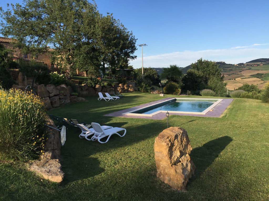 Villa Fonte All'Oppio Con Area Piscina Recintata ピエンツァ エクステリア 写真