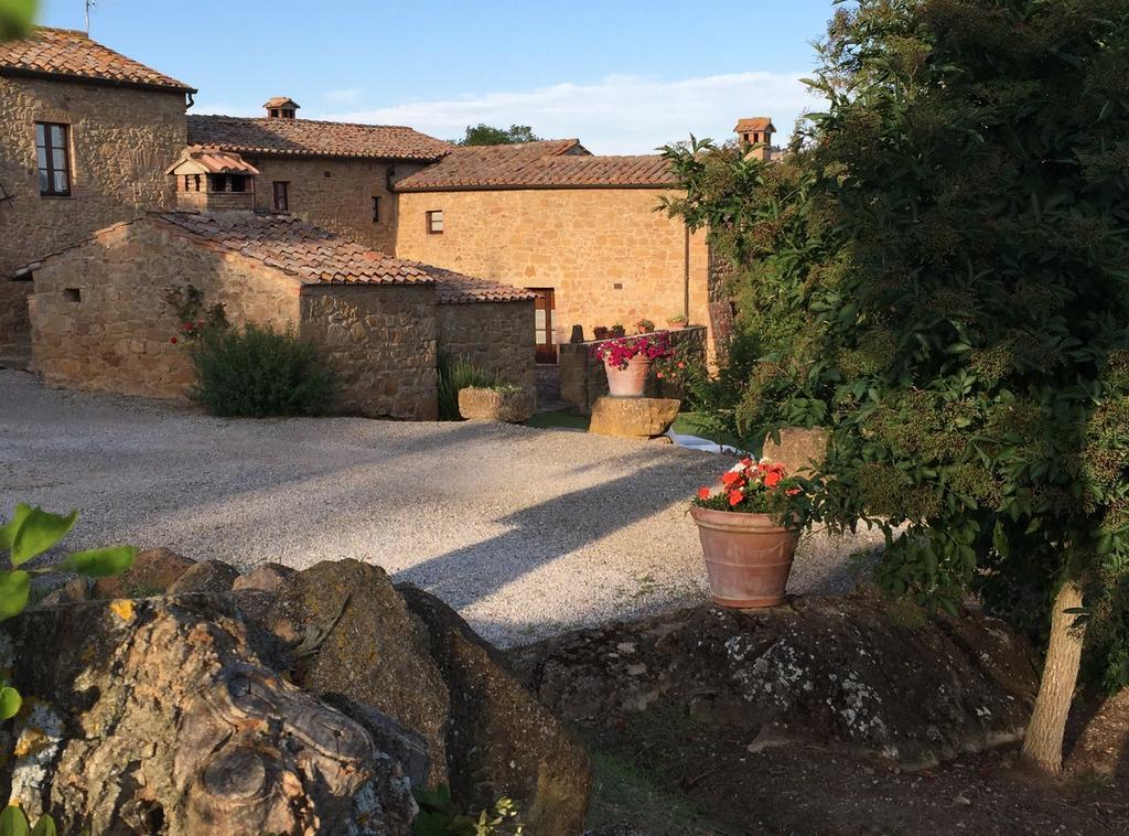 Villa Fonte All'Oppio Con Area Piscina Recintata ピエンツァ エクステリア 写真