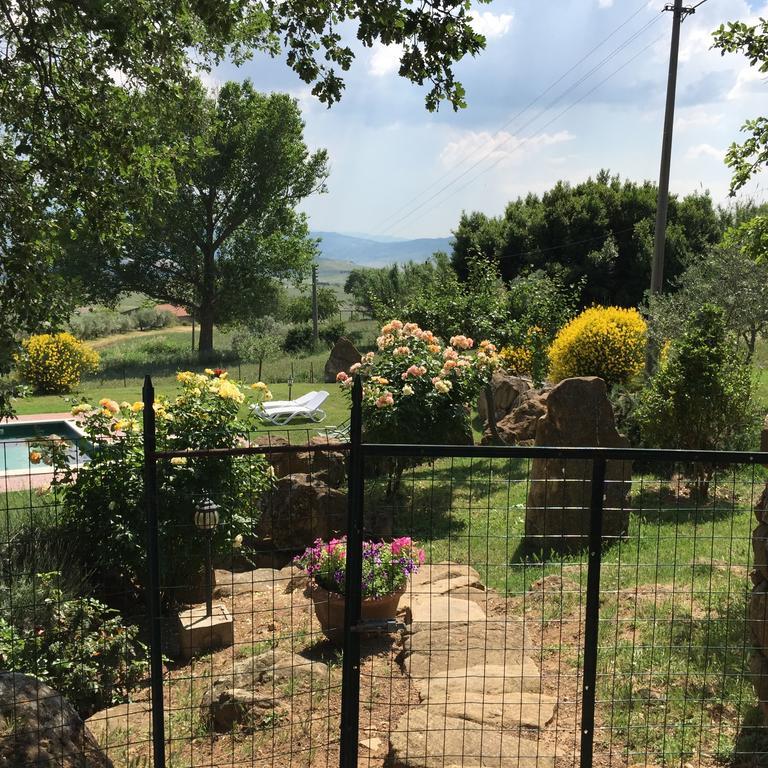 Villa Fonte All'Oppio Con Area Piscina Recintata ピエンツァ エクステリア 写真