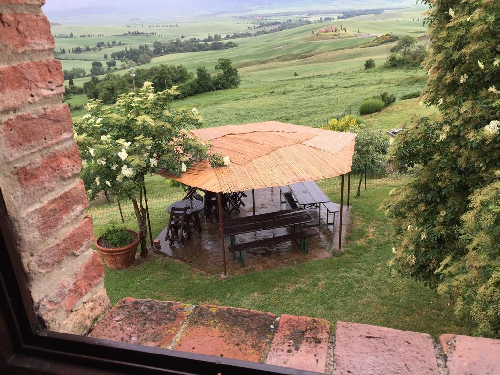 Villa Fonte All'Oppio Con Area Piscina Recintata ピエンツァ エクステリア 写真