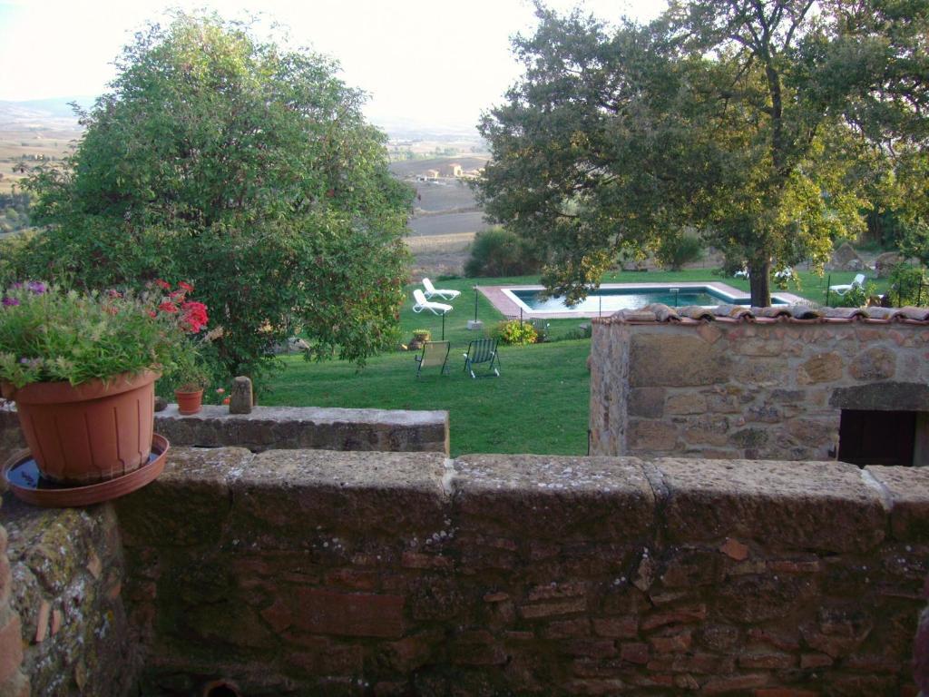 Villa Fonte All'Oppio Con Area Piscina Recintata ピエンツァ エクステリア 写真